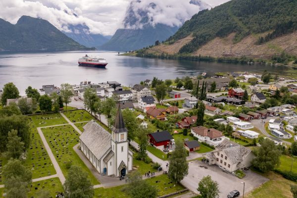 Hurtigruten to pay remote Norwegian villages up to £9,000 per visit in ‘meaningful tourism’ push