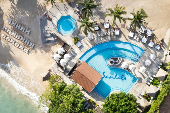 Sandals urges agents to start thinking about their clients' new year getaways