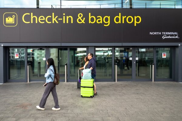 Gatwick baggage screeners to walk out over August bank holiday weekend